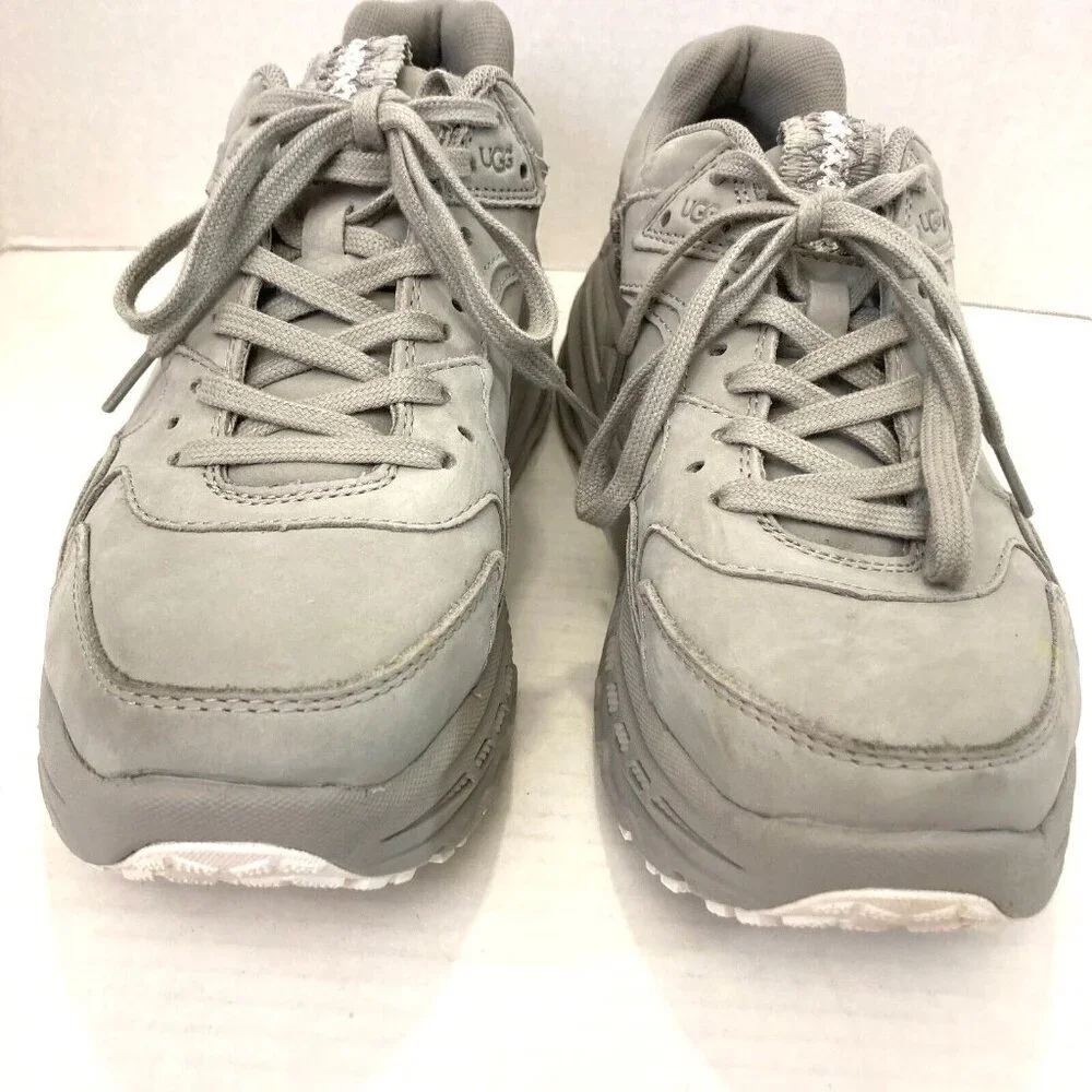 UGG CA805‎ Nubuck Leather Sneakers Women's Size 10 Gray Goat Shoes